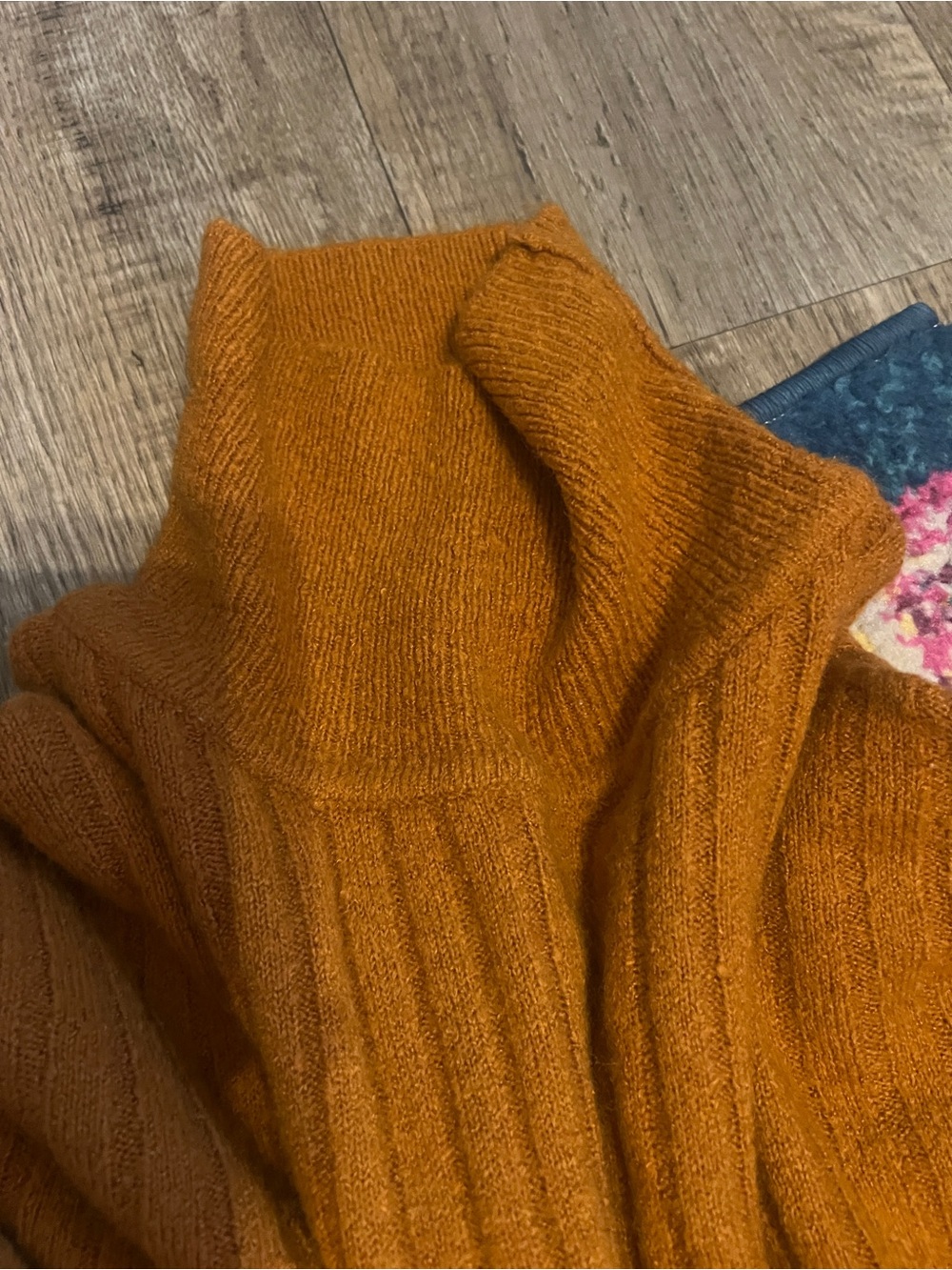ASOS Women’s Ribbed Turtleneck Sweater - Rust - Picture 9 of 10